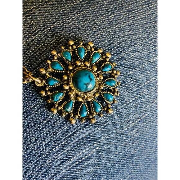 Vintage Turquoise Native American Style Medallion Pendant Necklace, 24" Long - Picture 10 of 10